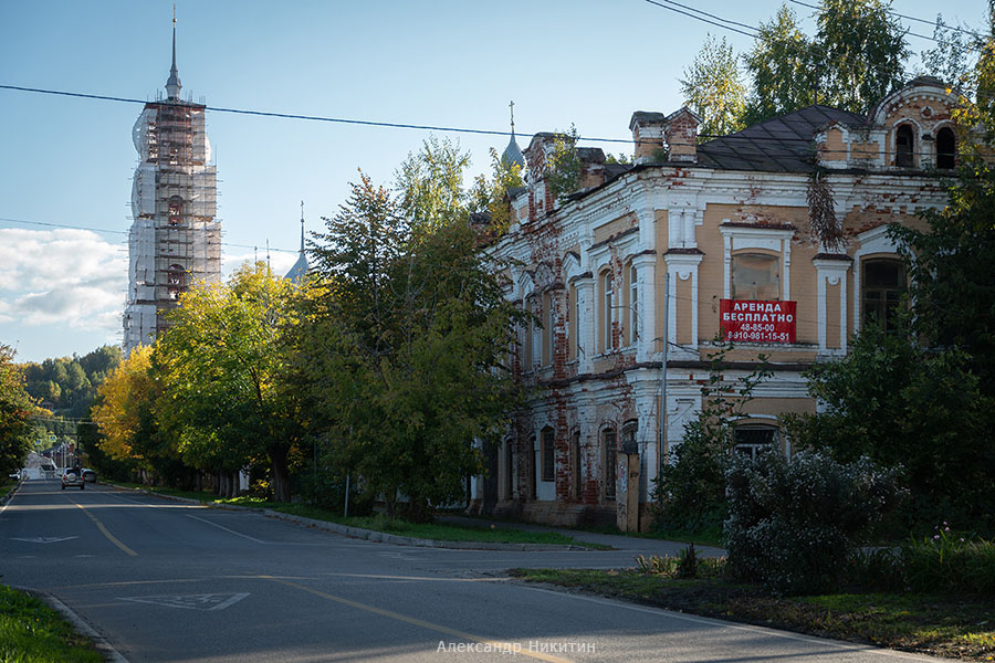 Георгиевская колокольня в Юрьевце Юрьевец, Георгиевская колокольня